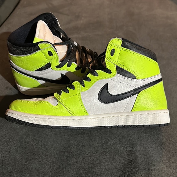Nike Jordan 1 Retro High OG Visionaire Slightly used Size 10.5 - Picture 4 of 7